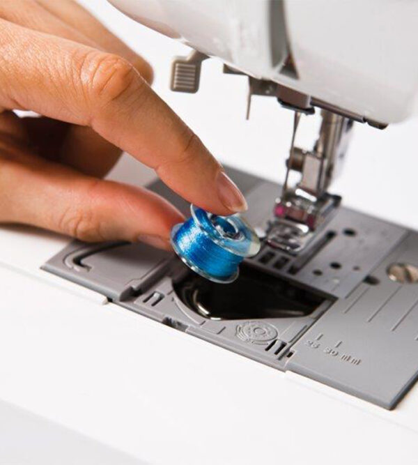 BROTHER GS2700 SEWING MACHINE - Image 4